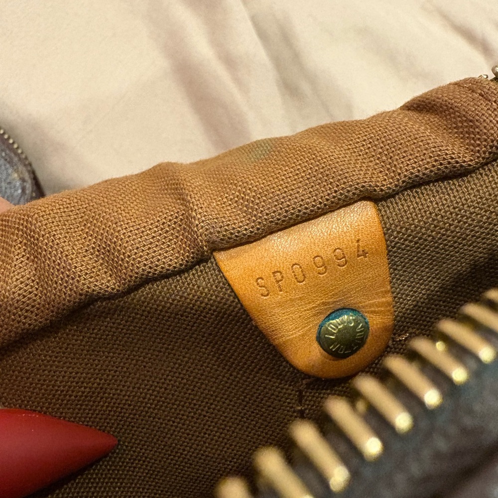 Louis Vuitton Classic Monogram Satchel Speedy 25 - Picture 7 of 12